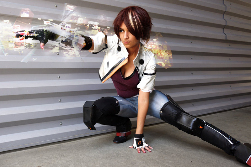 Illustration for article titled Cosplay That's Kickin' Like Bruce Lee